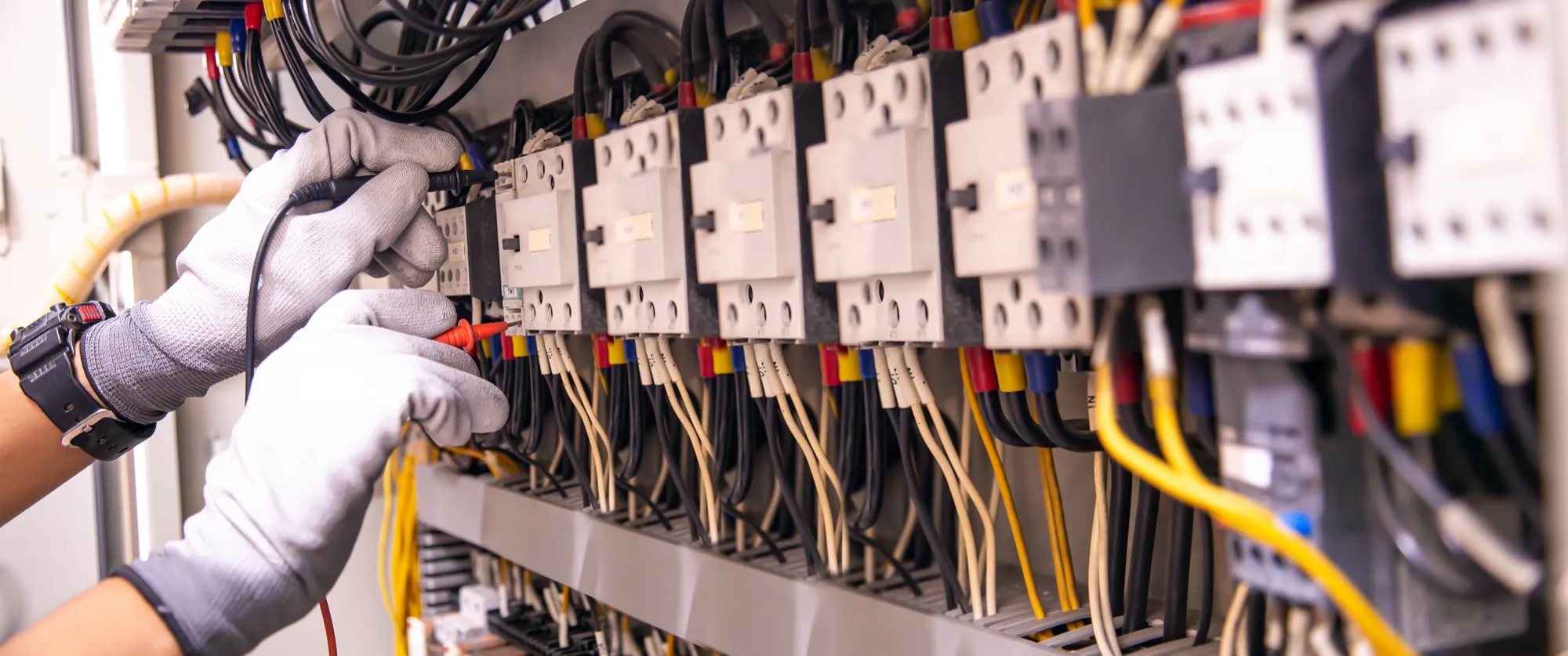 Elektrotechnik von Mössner für Gewerbe und Industrie